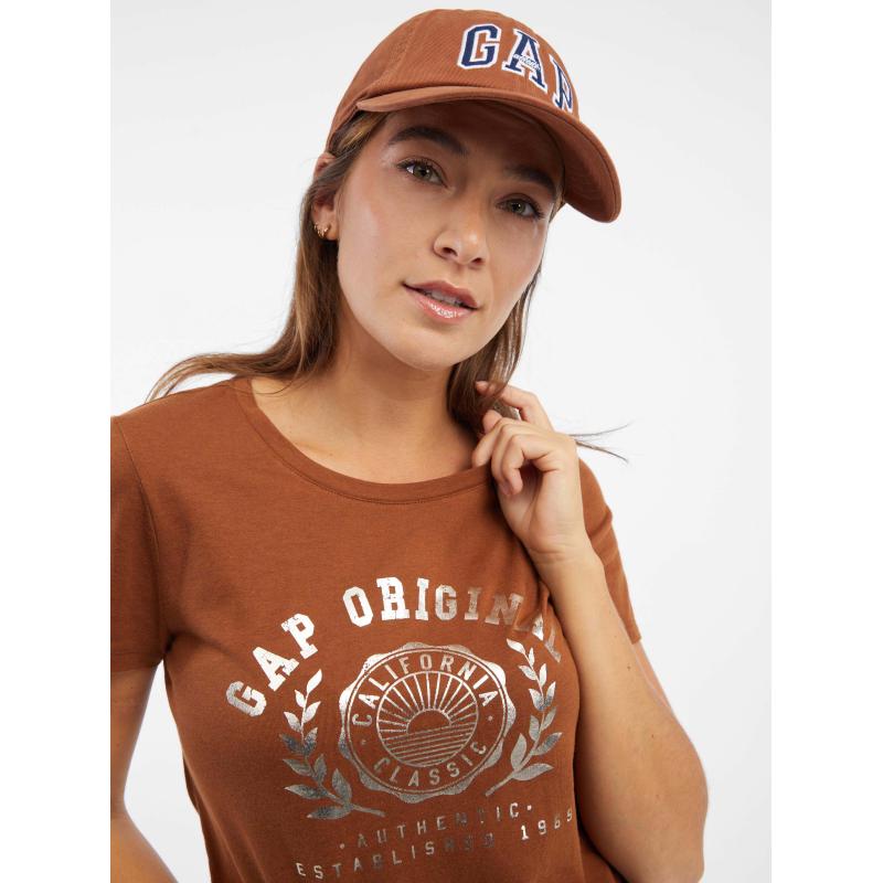 Póló fémes logóval