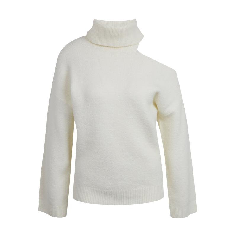 Krémszínű női garbó karöltővel