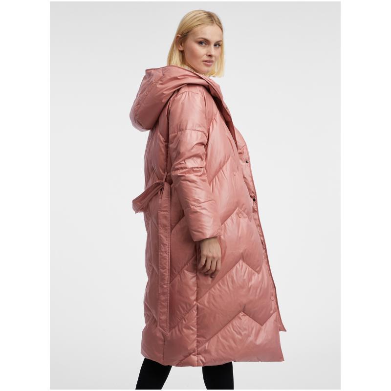Régi rózsaszín női pehelykabát