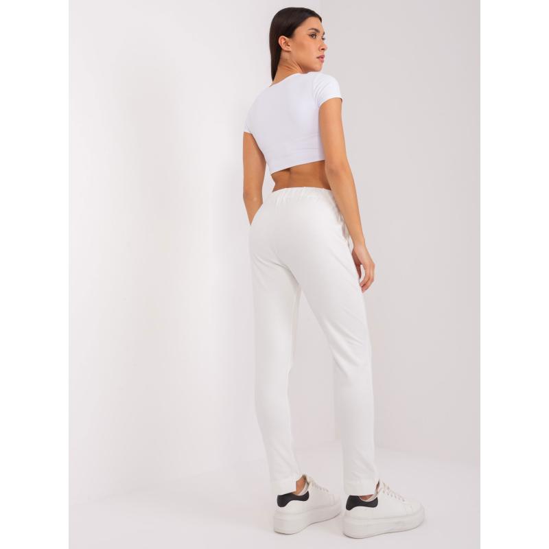 Női melegítőnadrág zsebekkel EMMA ekrü