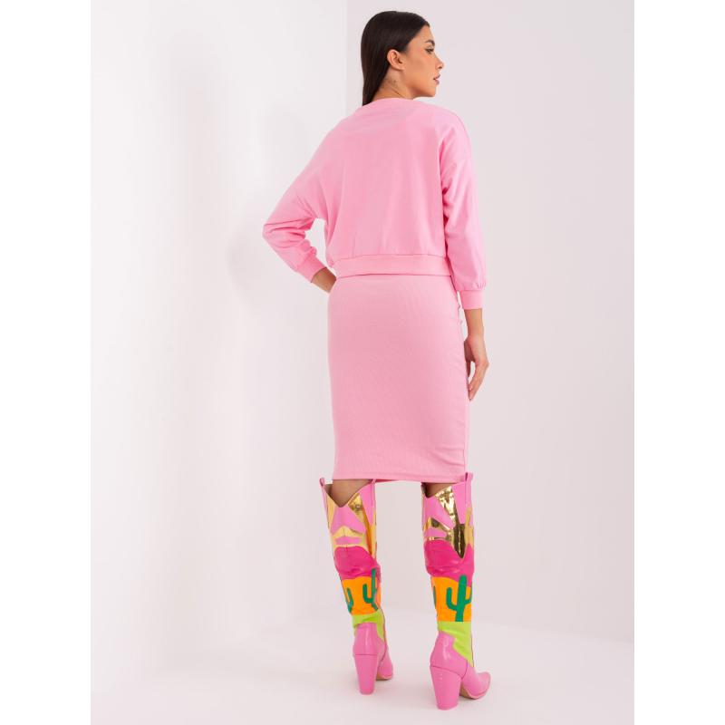 Női szett rövid blúzzal ORAL rózsaszín