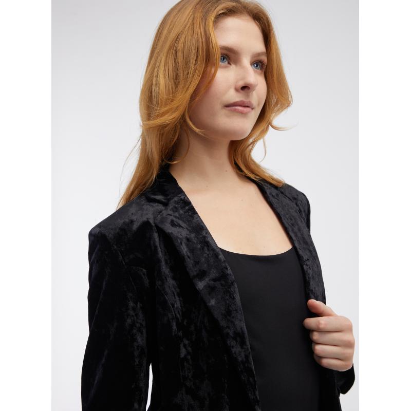 Čierna dámska zamatová bunda
