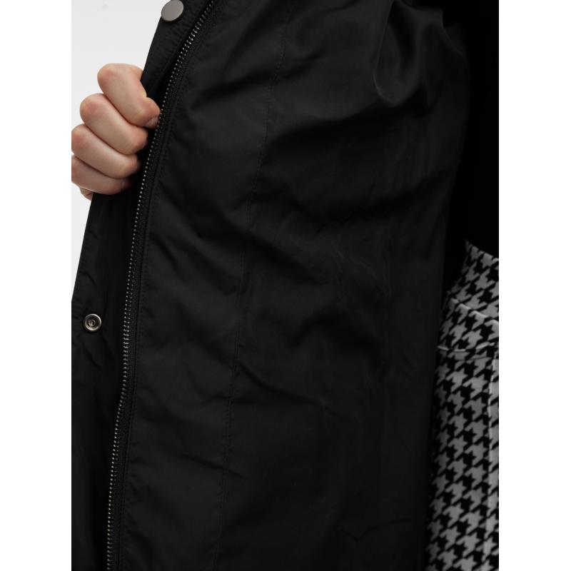 Fekete női steppelt kabát műszőrmével