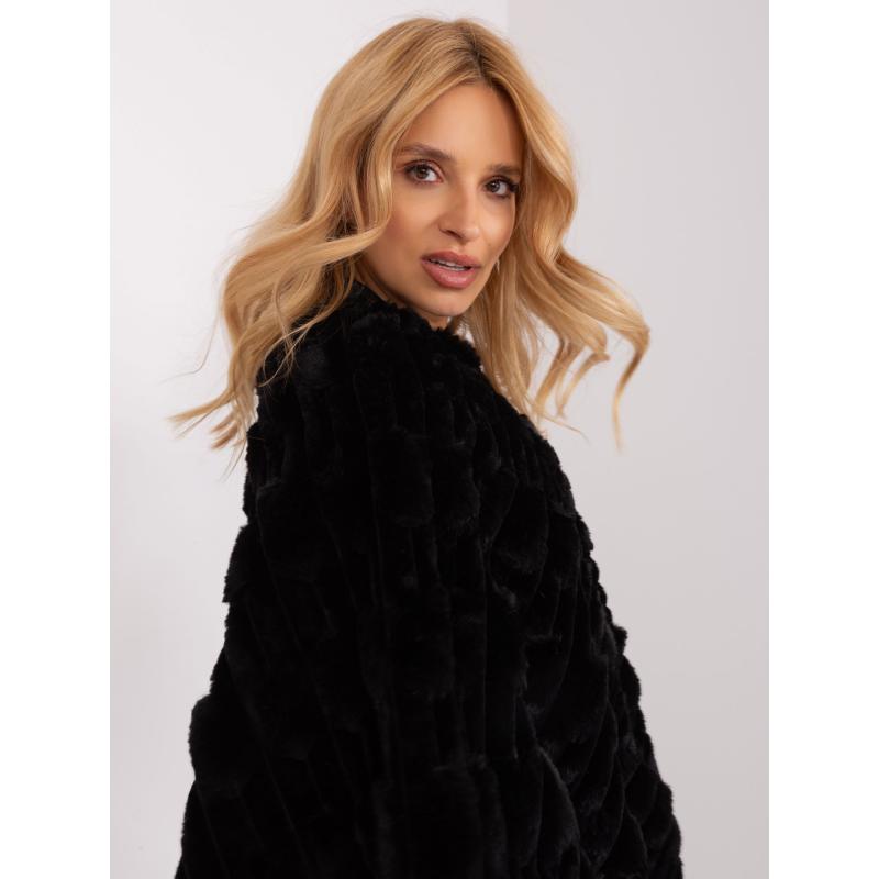 Dámské pončo zimní černé 