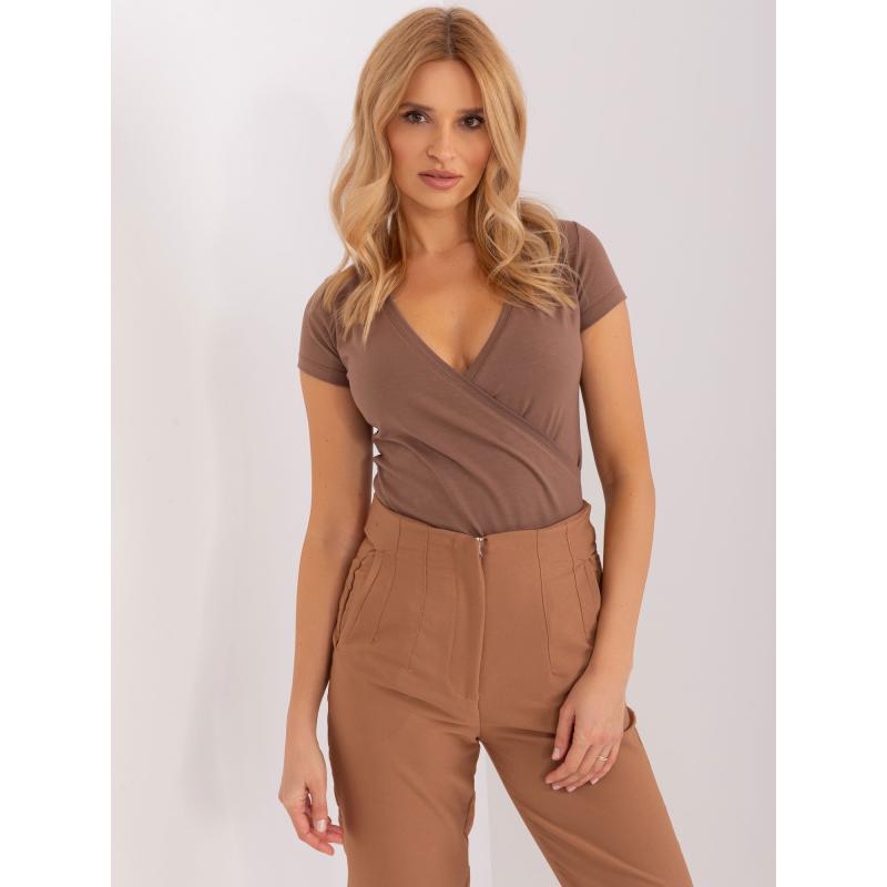 Női nyakig érő női póló RUE PARIS barna