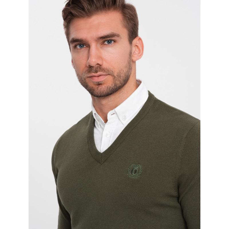 Pánský svetr s výstřihem do V V5 OM-SWSW-0102 tmavě olivový