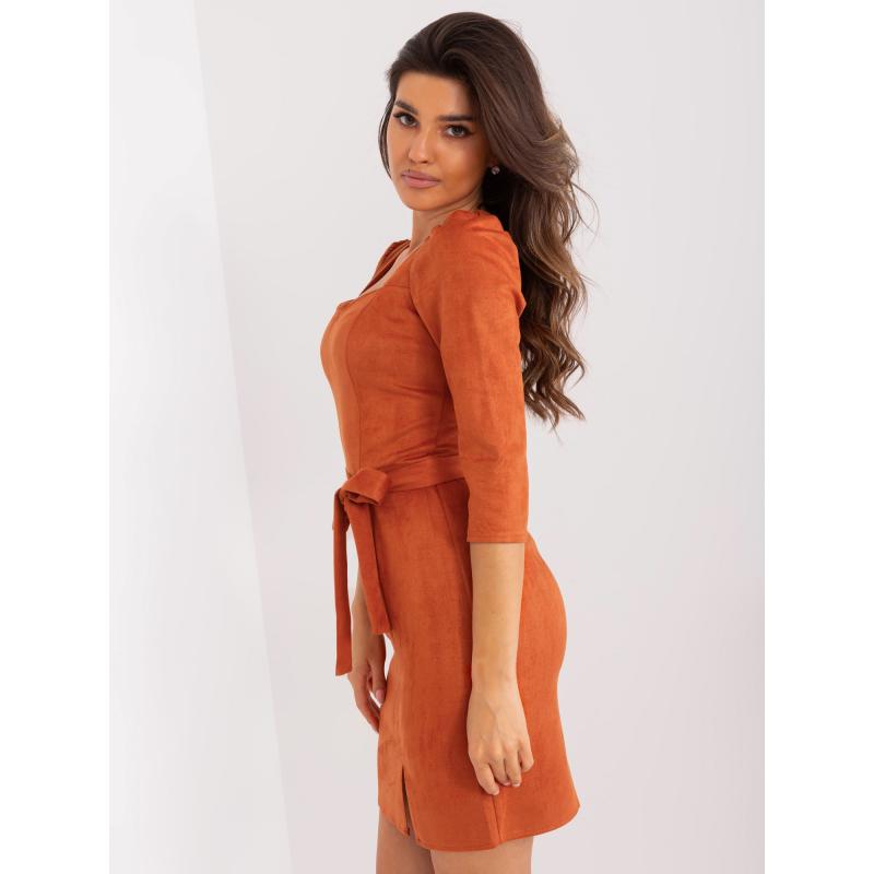 Női ruha hasítékkal FITTED sötét narancssárga színben