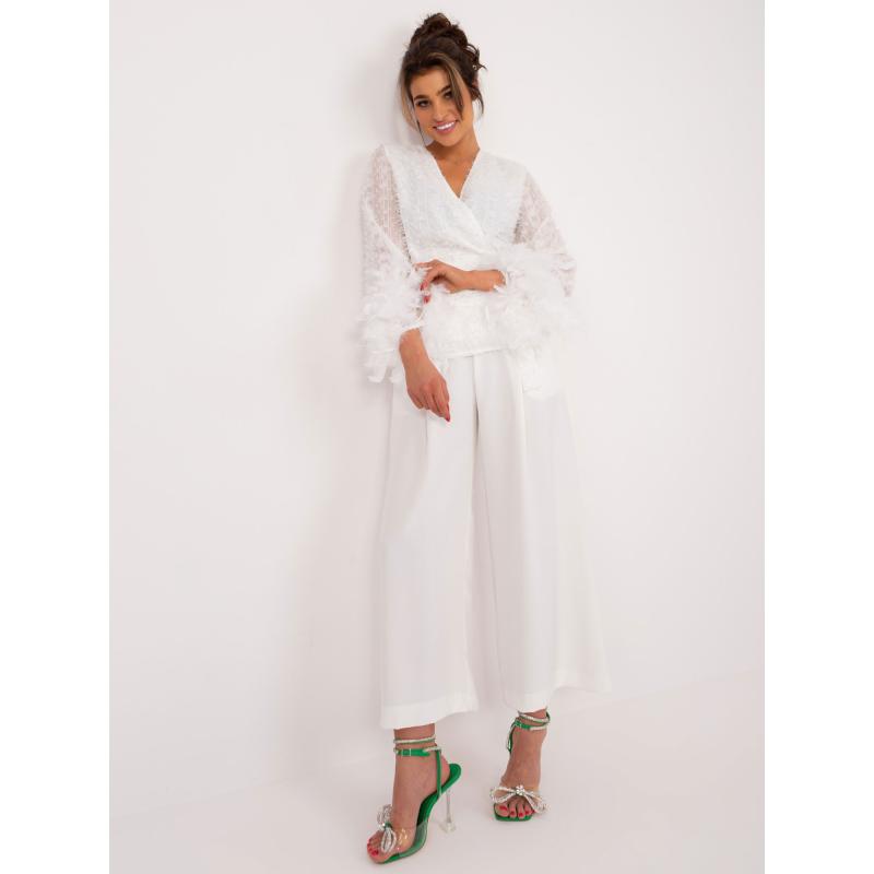 Női félnyakú party blúz fehér