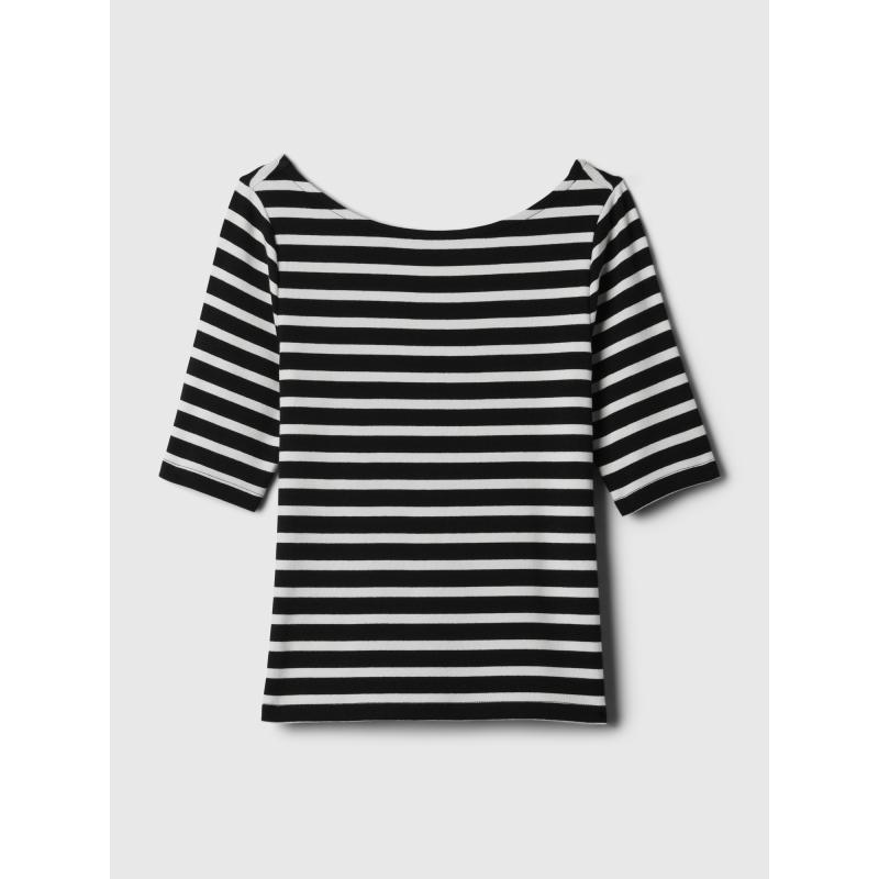 T-shirt cropp nyakkivágással