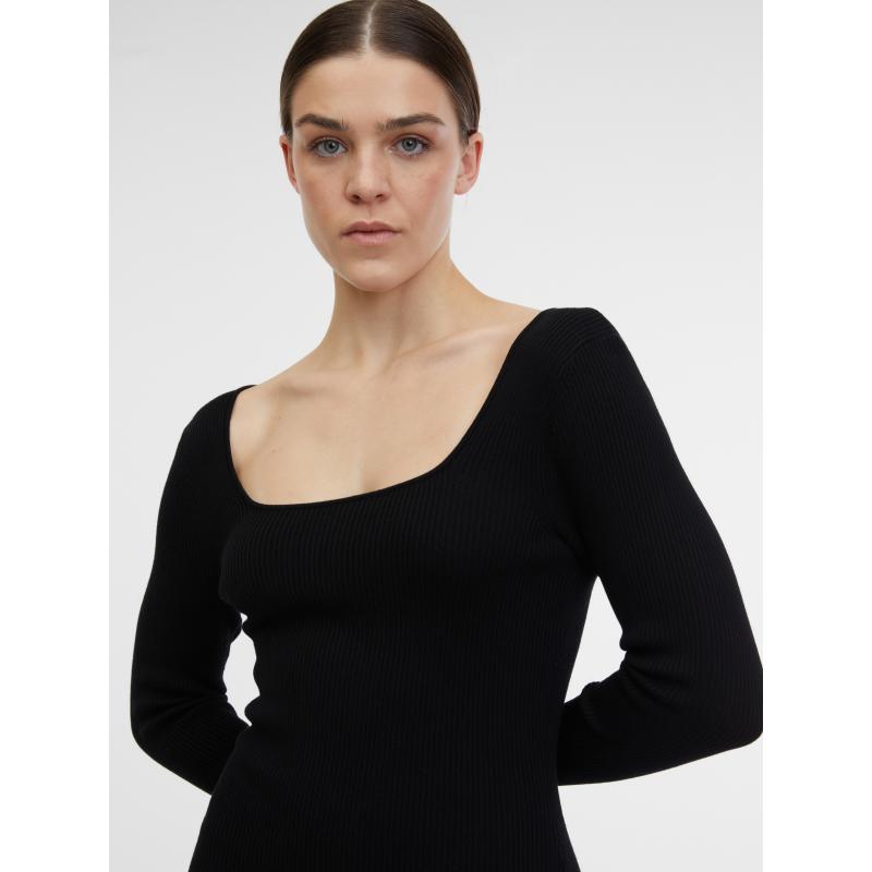 Černé dámské svetrové šaty