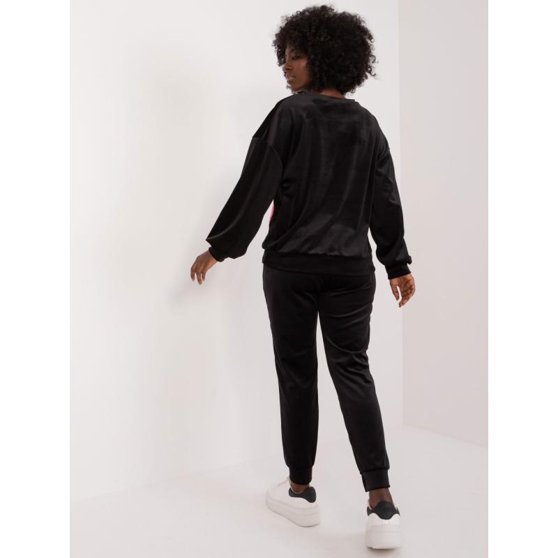 Női virágos blúz TASSA fekete