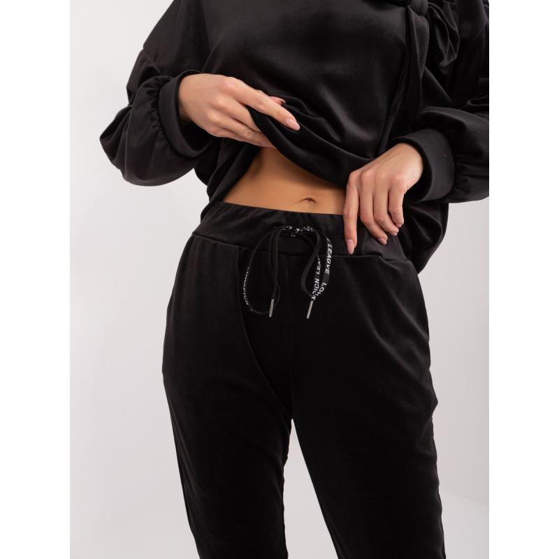 Női szett masnival a blúzon MULA fekete