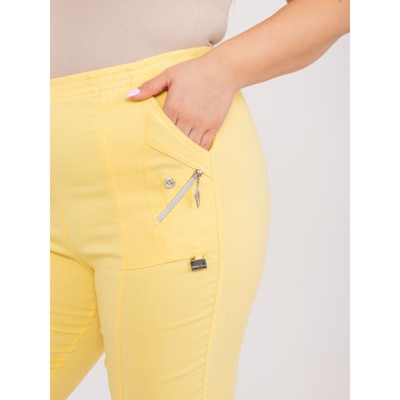 Dámské kalhoty plus size 3/4 z látky KOTTA světle žluté  