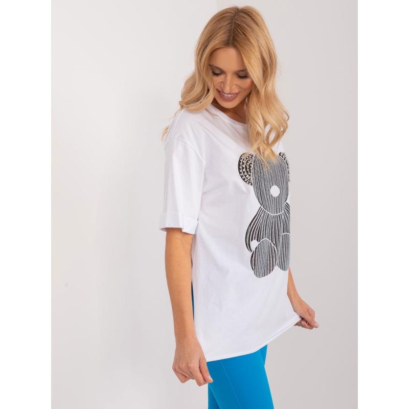 Női póló hasítékkal és applikációkkal fehér