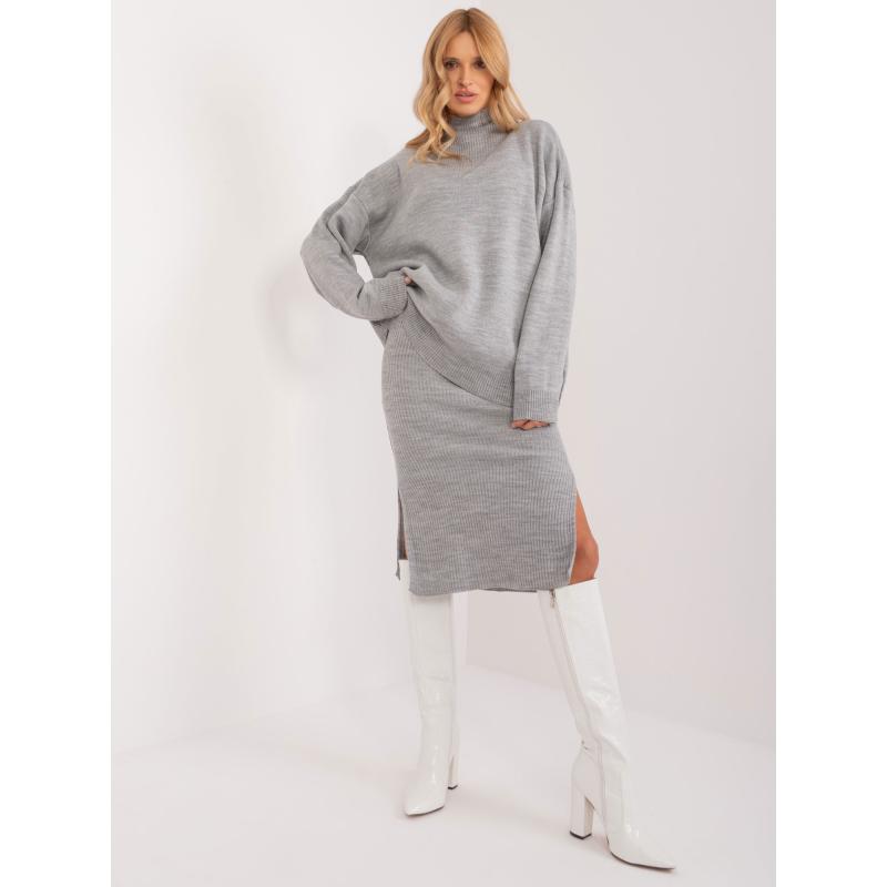 Dámský komplet s žebrovanými šaty šedý 