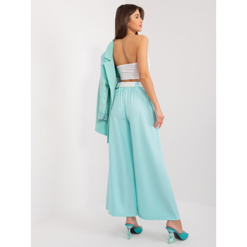 Női nadrág elasztikus derékkal mentazöld