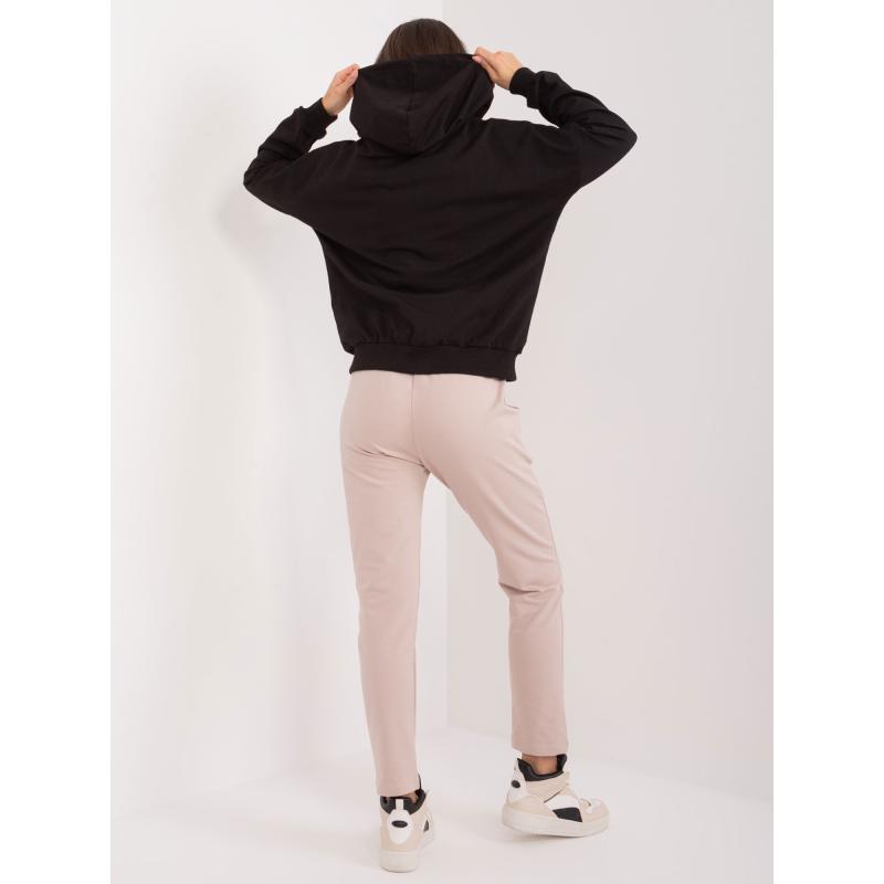 Dámská tepláková souprava s mikinou s kapucí černá