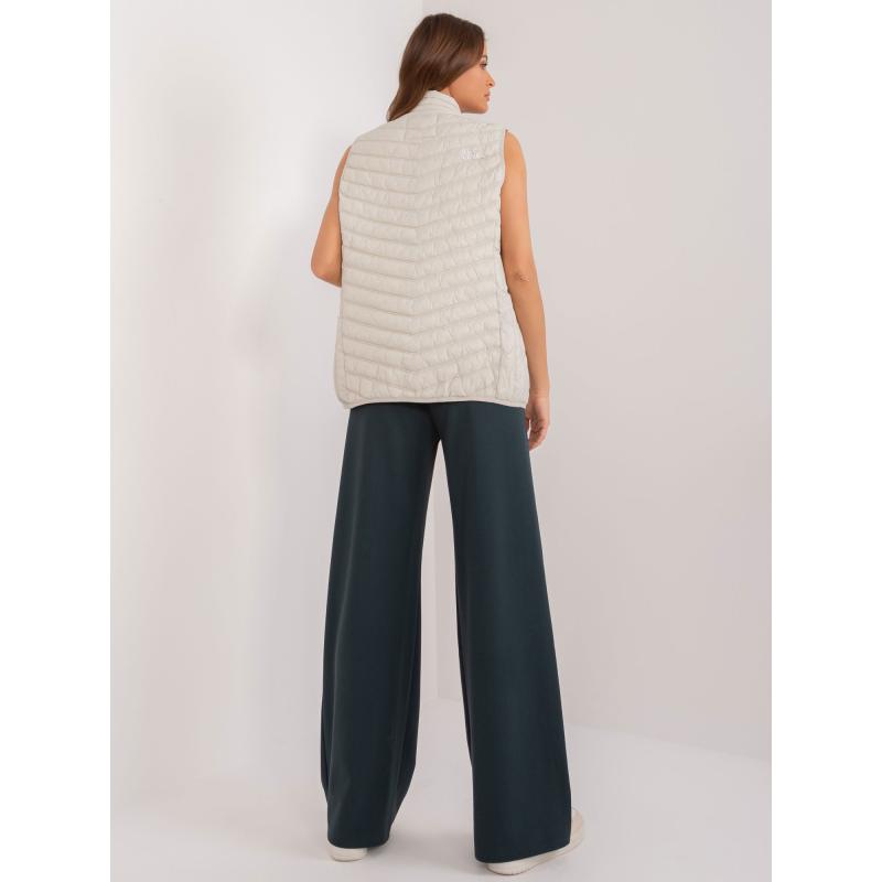 Dámská prošívaná vesta SUBLEVEL světle béžová 