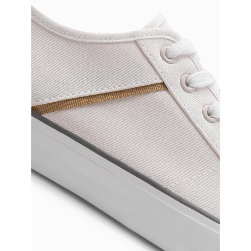 Klasické pánské tenisky s nýty bílé 