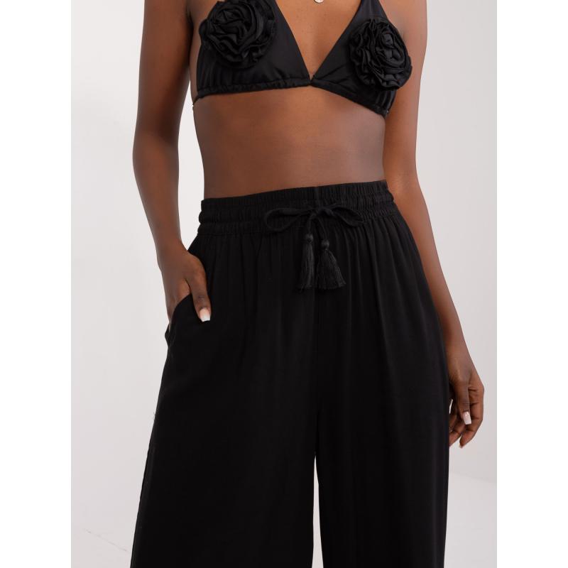 Női nadrág zsebekkel SUBLEVEL fekete