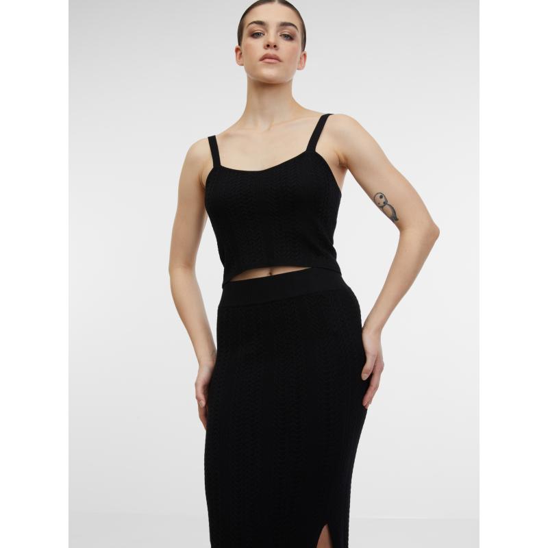 Černá dámská sukně