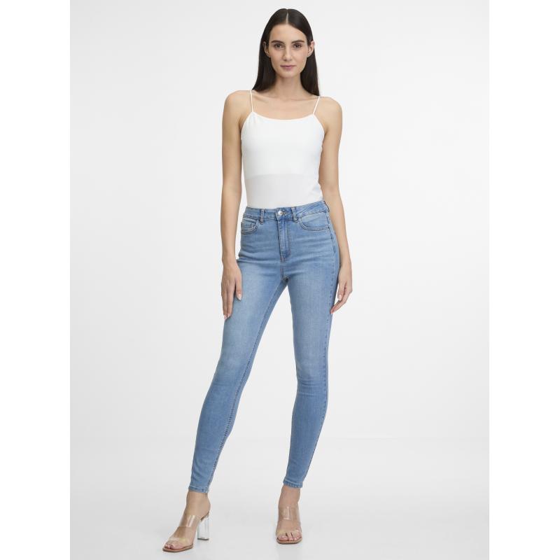 Súprava dvoch dámskych tielok v čiernej a bielej farbe