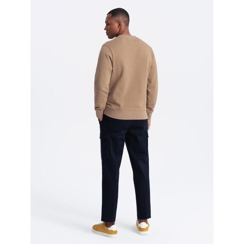 Férfi BASIC kerek nyakú melegítőfelső barna