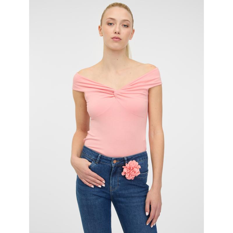 Světle růžové dámské tričko s krátkým rukávem s aplikací