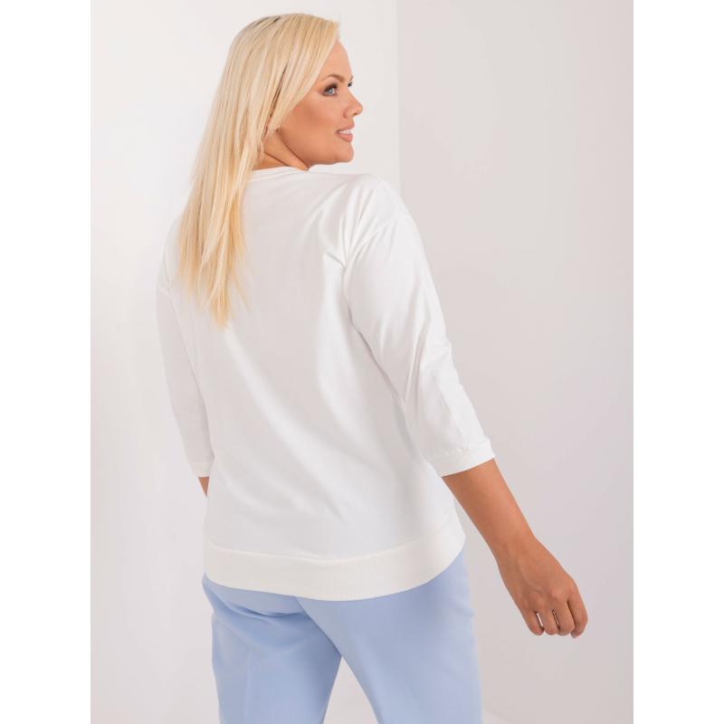 Női plus size blúz hasítékkal ekrü színben