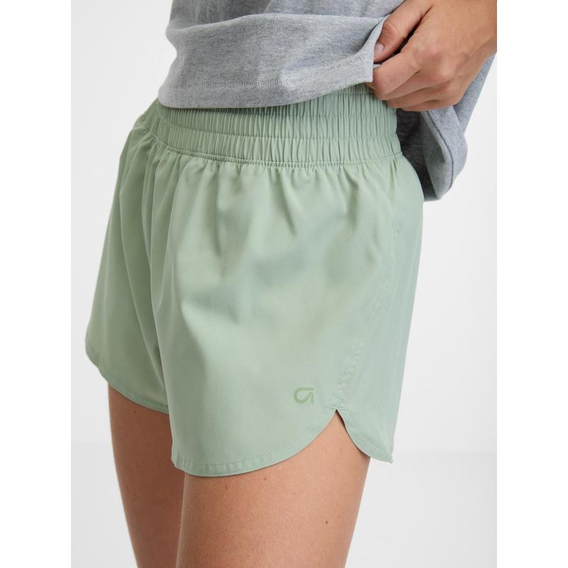 Športové šortky GapFit 3
