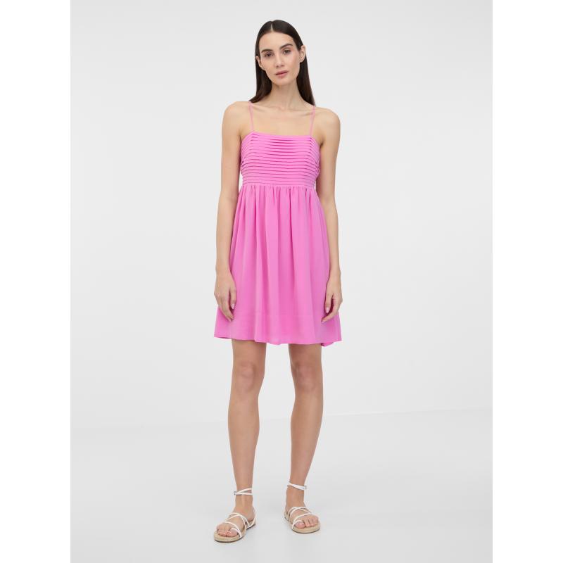 Rózsaszín női térdig érő ruha