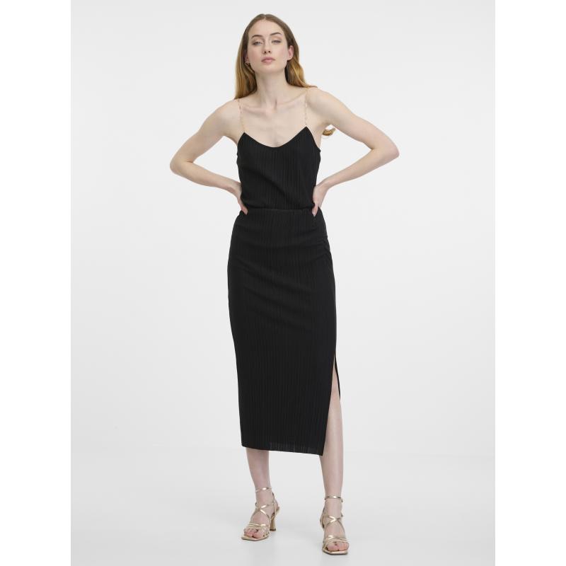 Černá dámská sukně