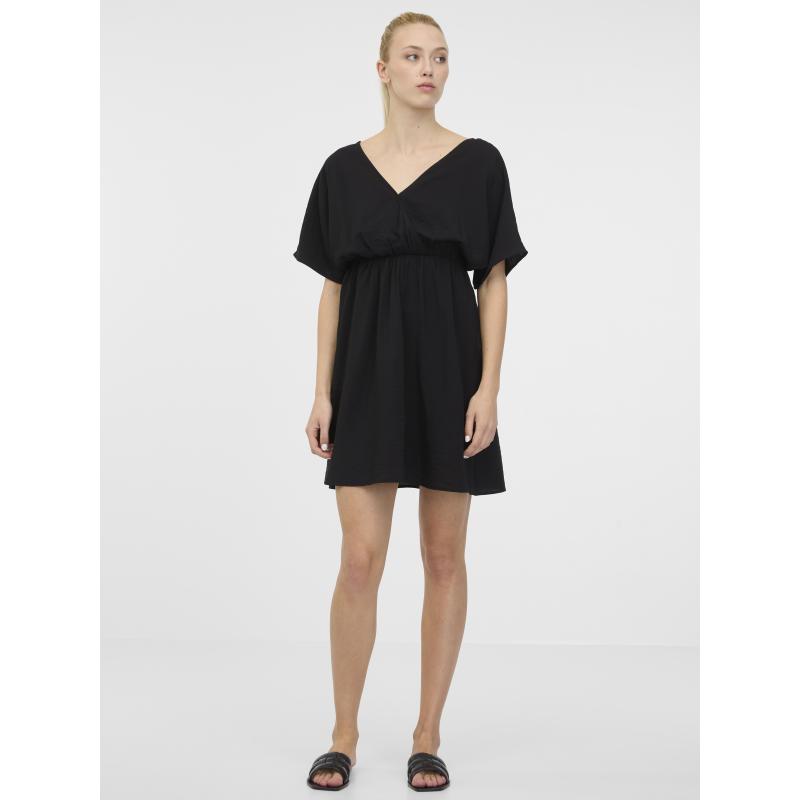 Čierne dámske krátke šaty