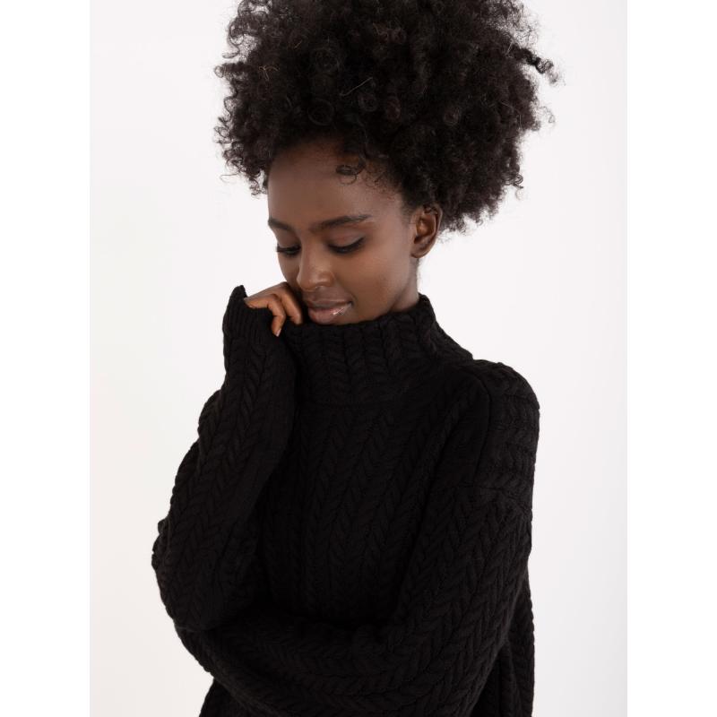 Női hosszú ujjú kötött ruha fekete