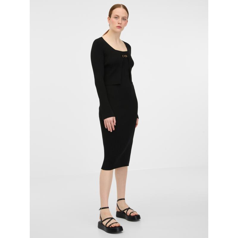 Čierny dámsky sveter