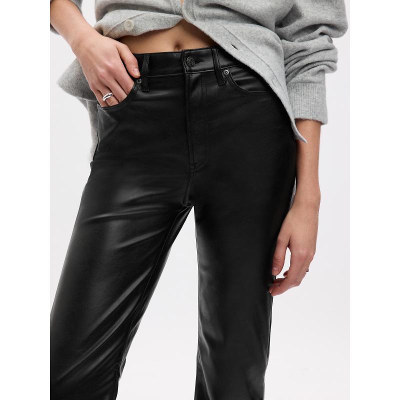 70-es évekbeli magasított bőrharisnya