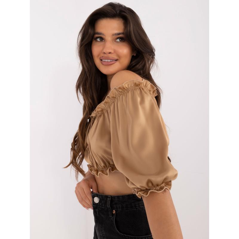 Női blúz sima csíkokkal nyakkendővel barna