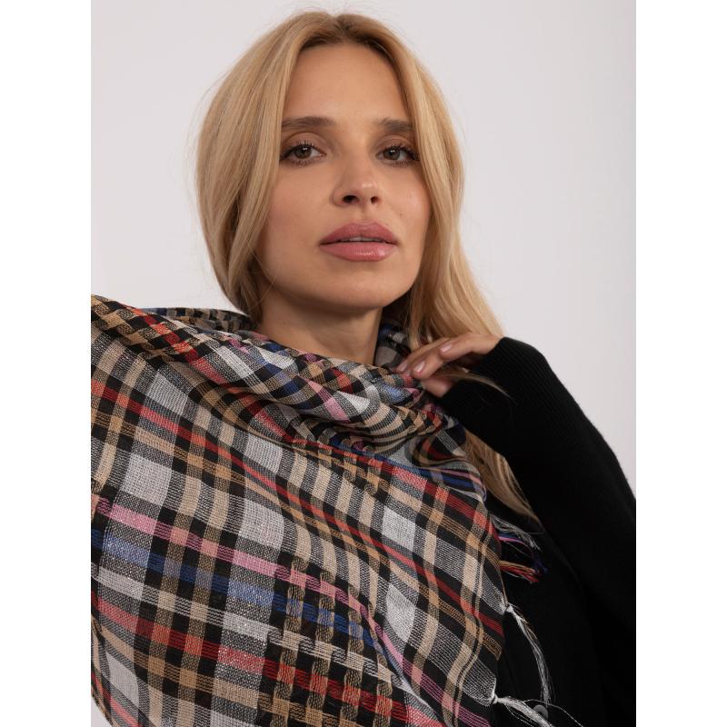 Dámská šála s třásněmi