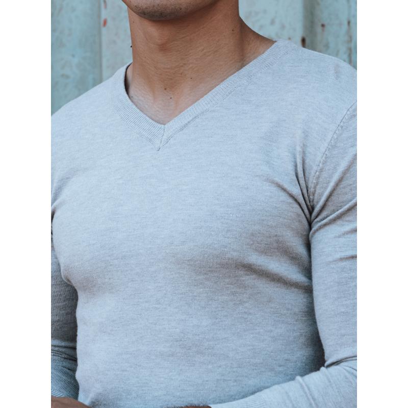 Férfi világosszürke V-nyakú pulóver