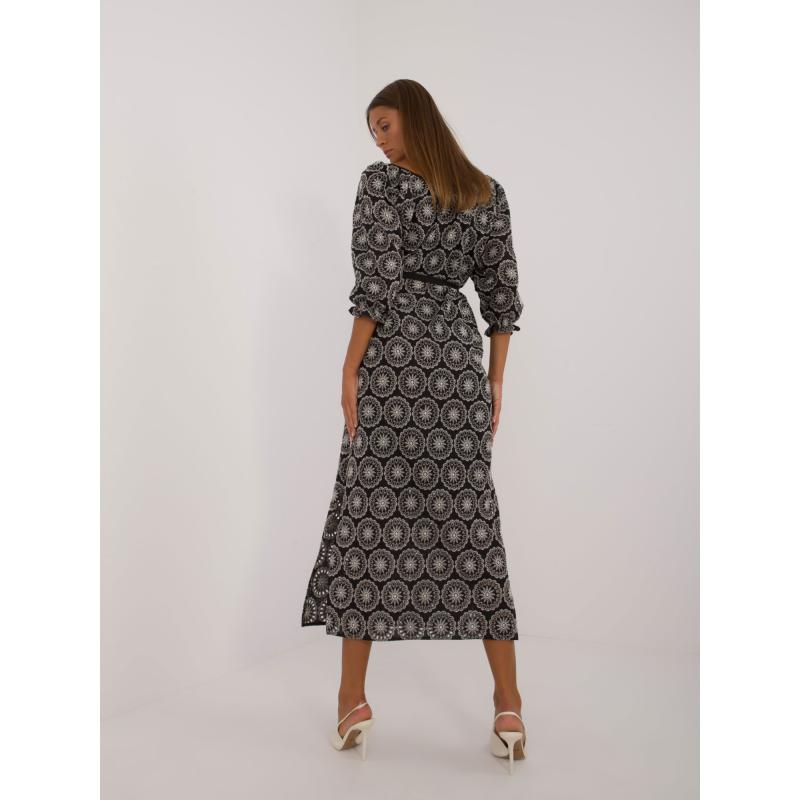 Női hímzett egyenes koktélruha fekete