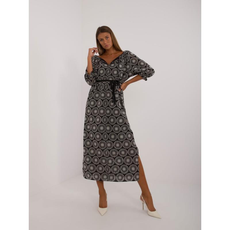 Női hímzett egyenes koktélruha fekete