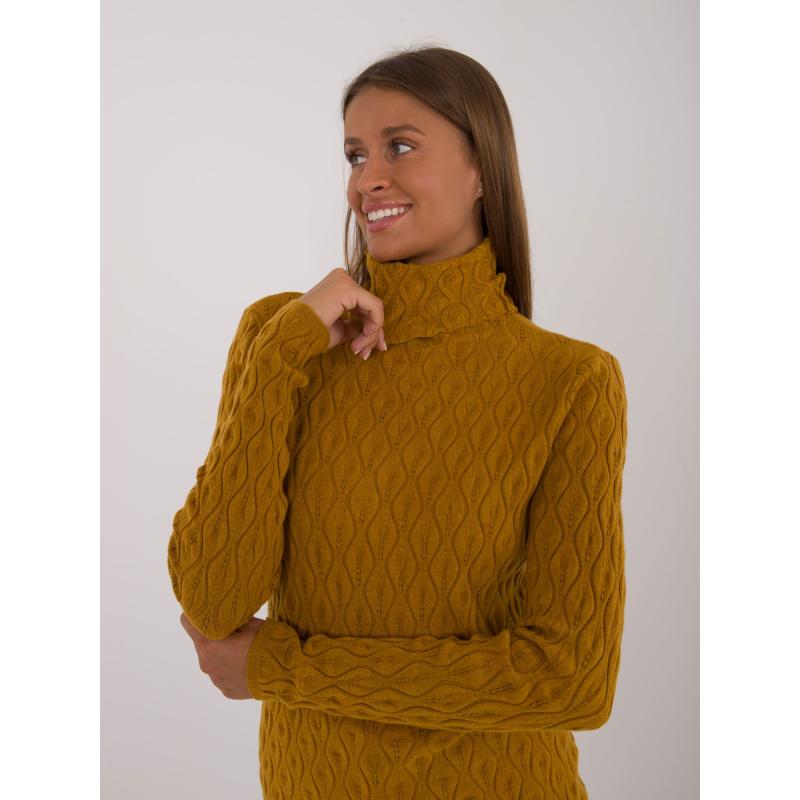 Női garbós pulóver mustárszínű mintával