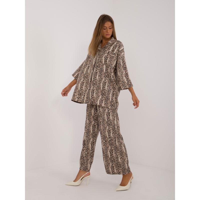 Dámský komplet se zvířecím vzorem béžový a černý 