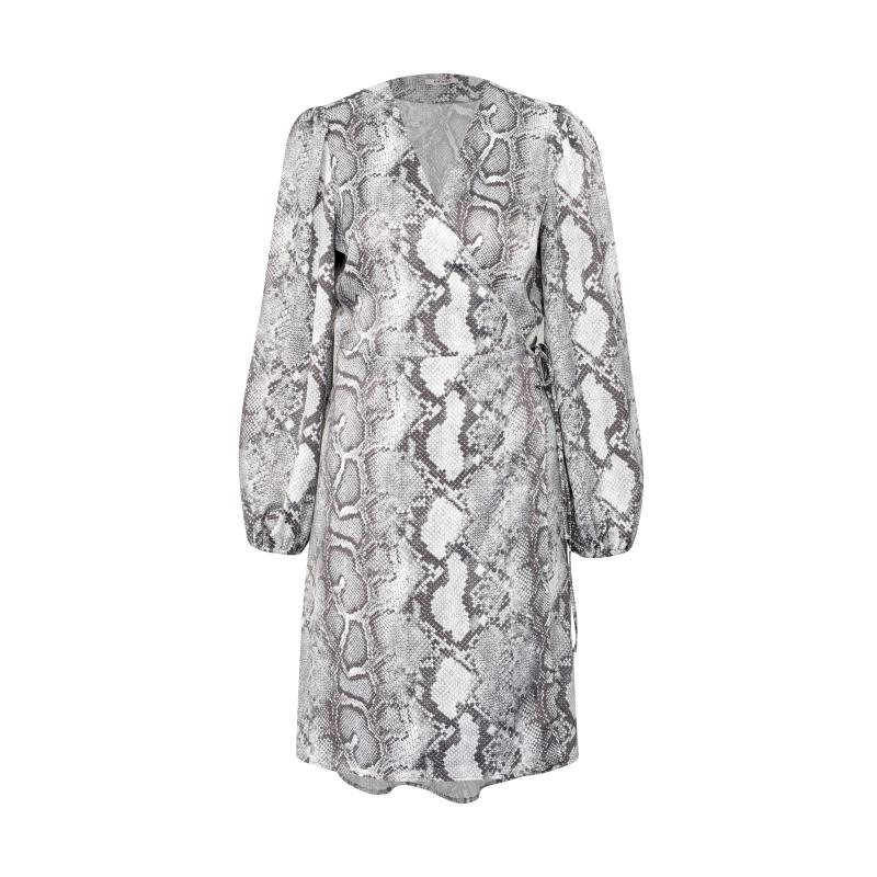 Černo-bílé dámské šaty