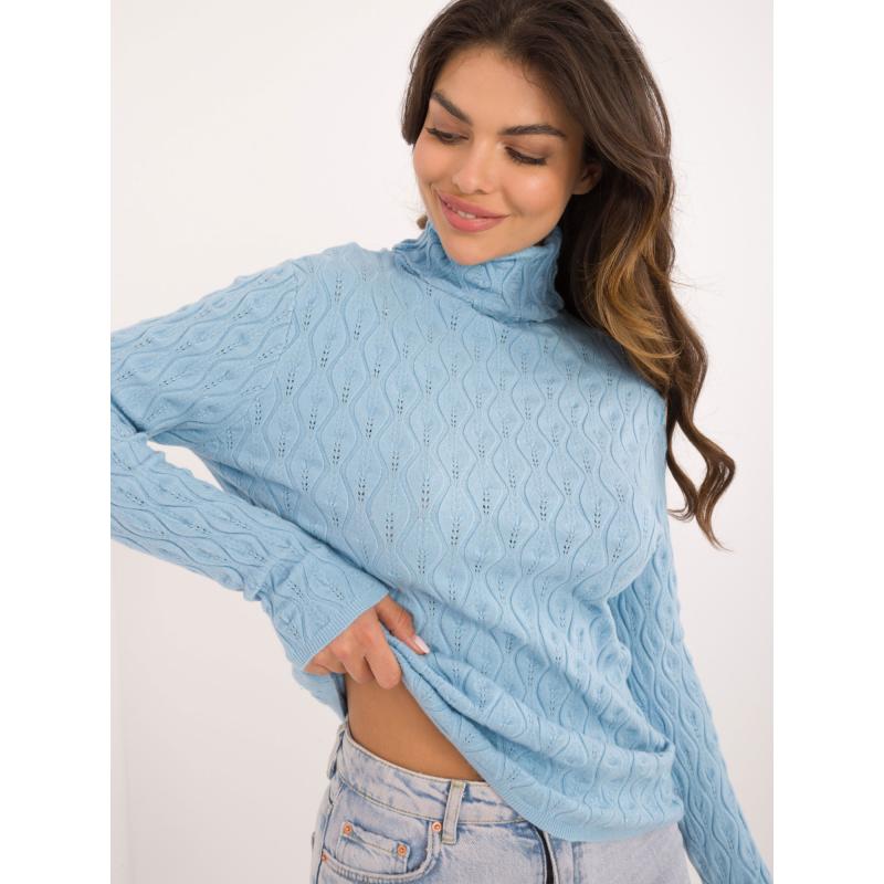 Dámský svetr s rolákem a volánkem světle modrý 