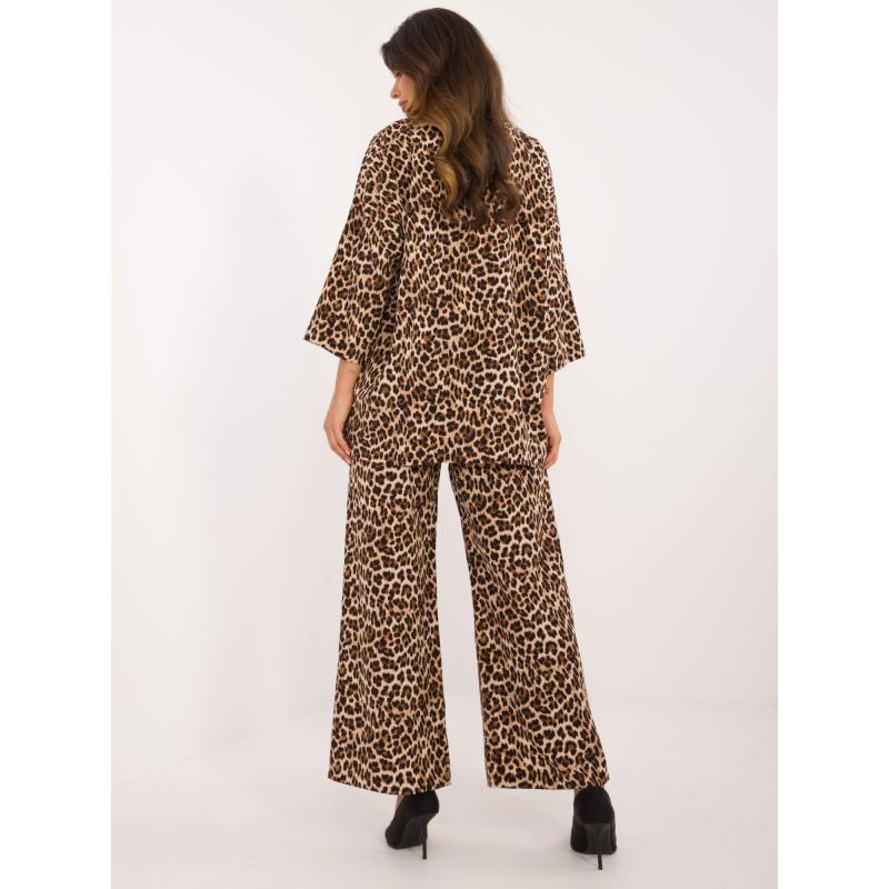Dámská souprava volného střihu s leopardím vzorem béžovo-černá 