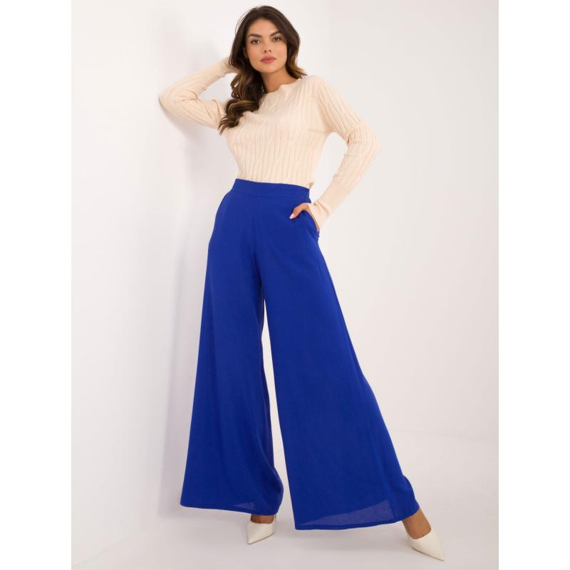 Dámský svetr se vzorem světle béžový 