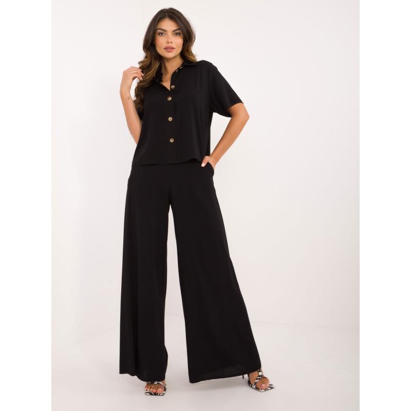 Dámský komplet s rozepnutou košilí černý 
