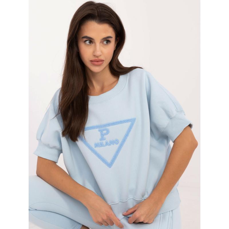 Dámská tepláková souprava s nášivkou světle modrá 