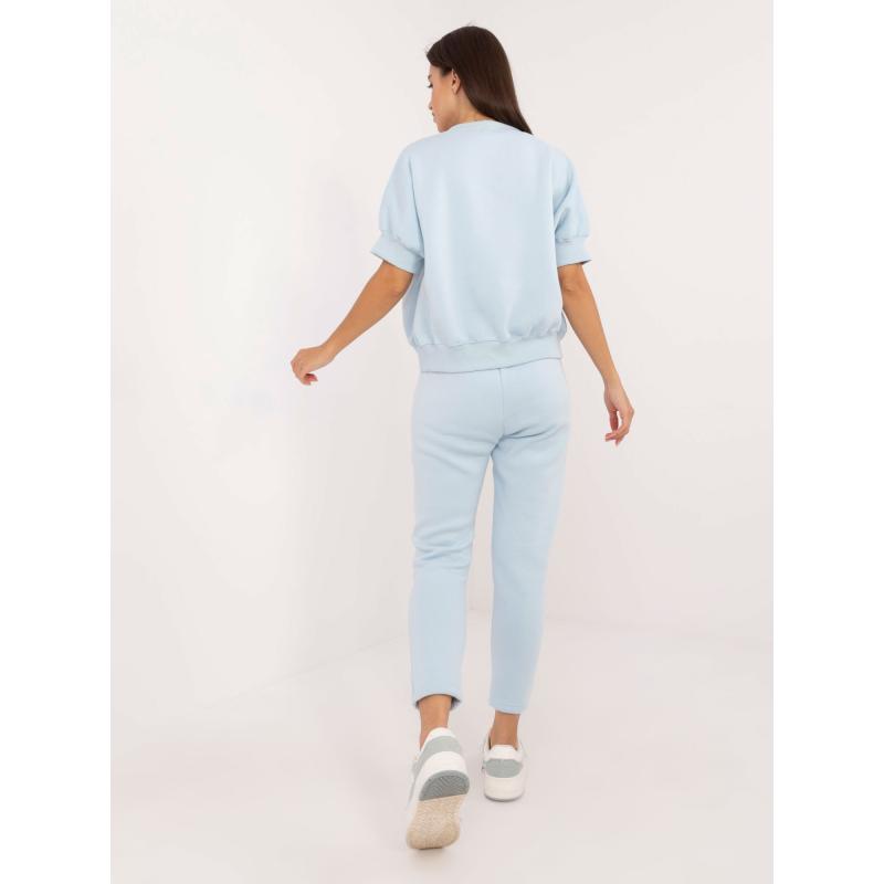 Dámská tepláková souprava s nášivkou světle modrá 